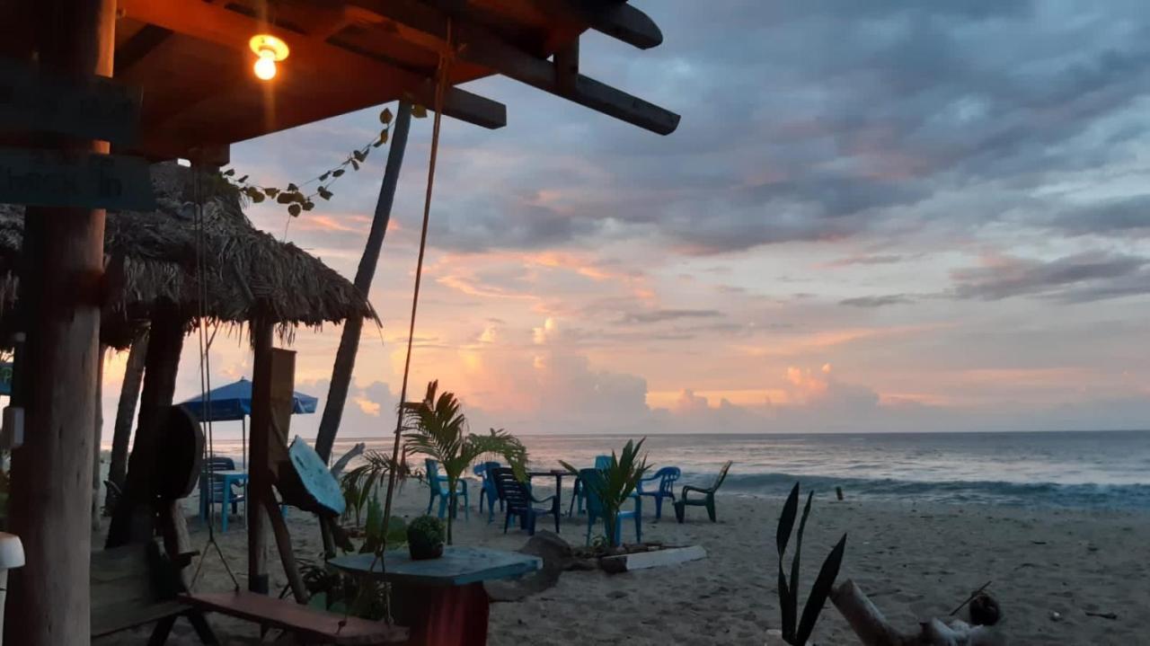 Hostal Velero Relax Guachaca Екстериор снимка