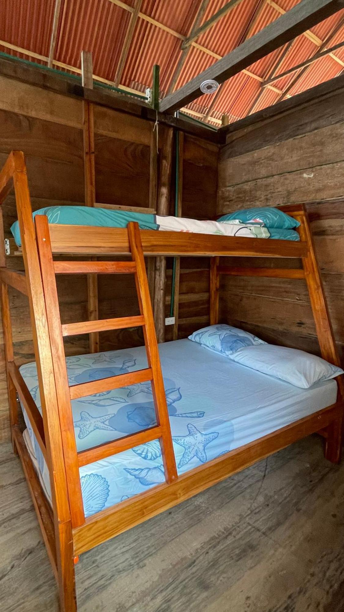Hostal Velero Relax Guachaca Екстериор снимка