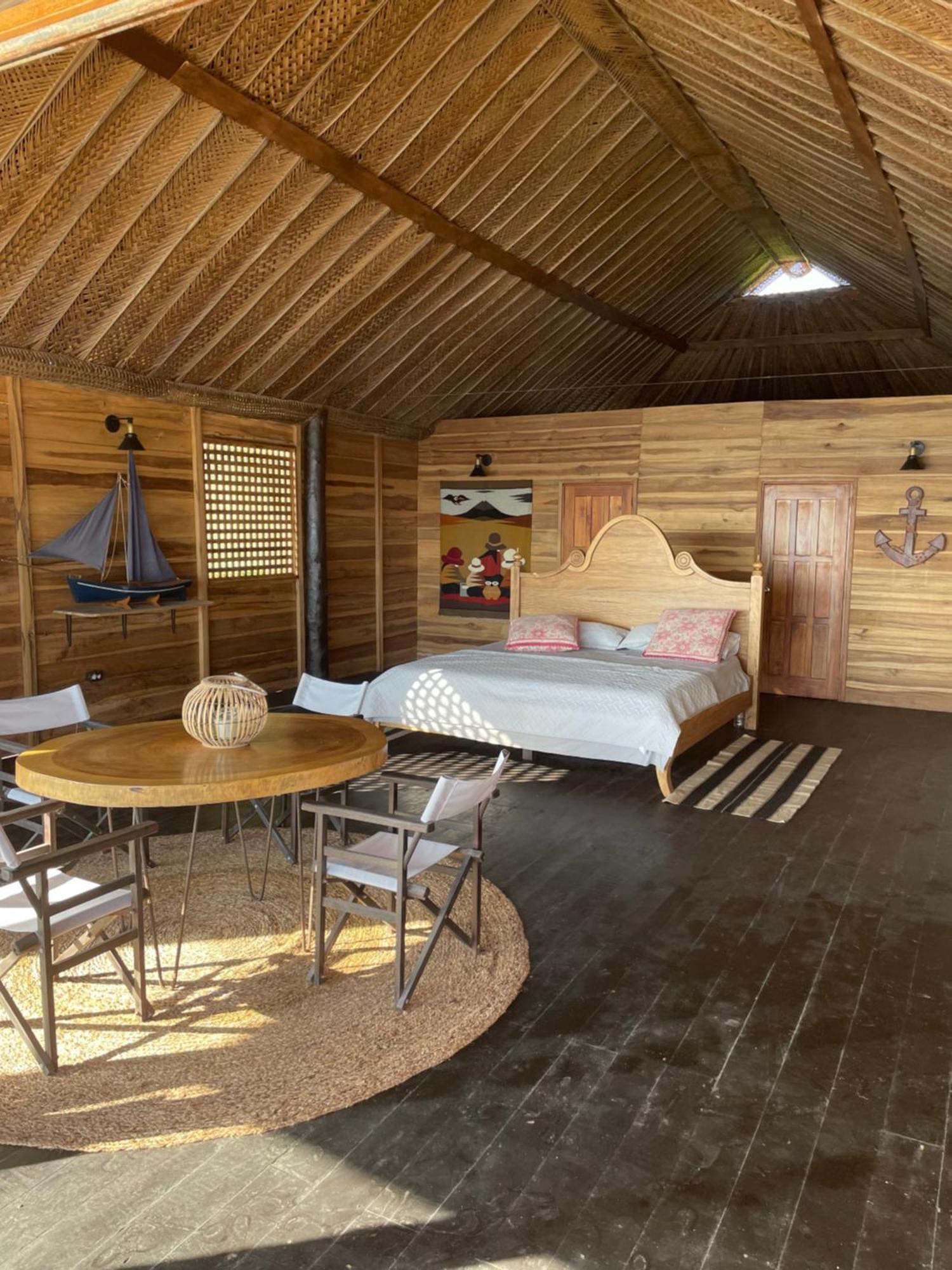 Hostal Velero Relax Guachaca Екстериор снимка