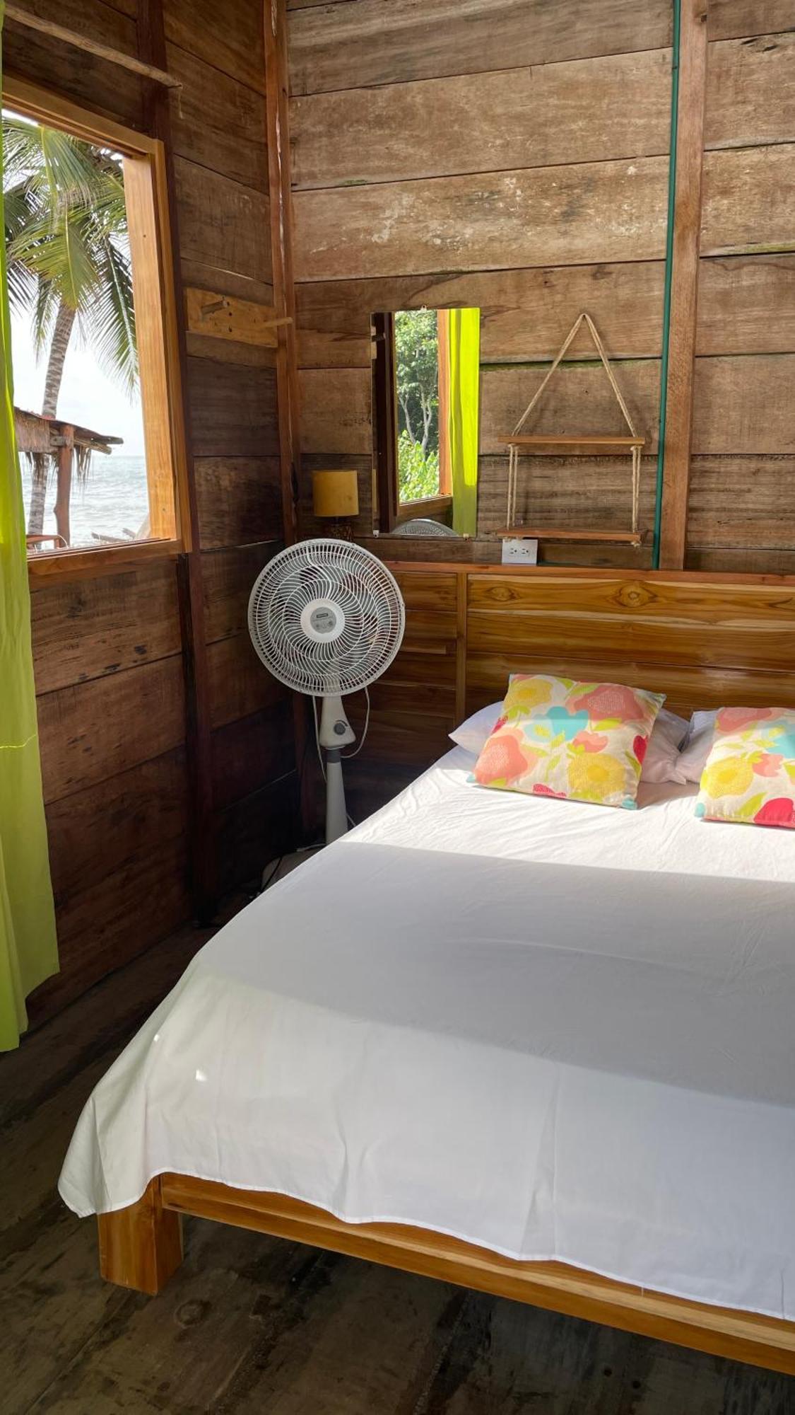 Hostal Velero Relax Guachaca Екстериор снимка