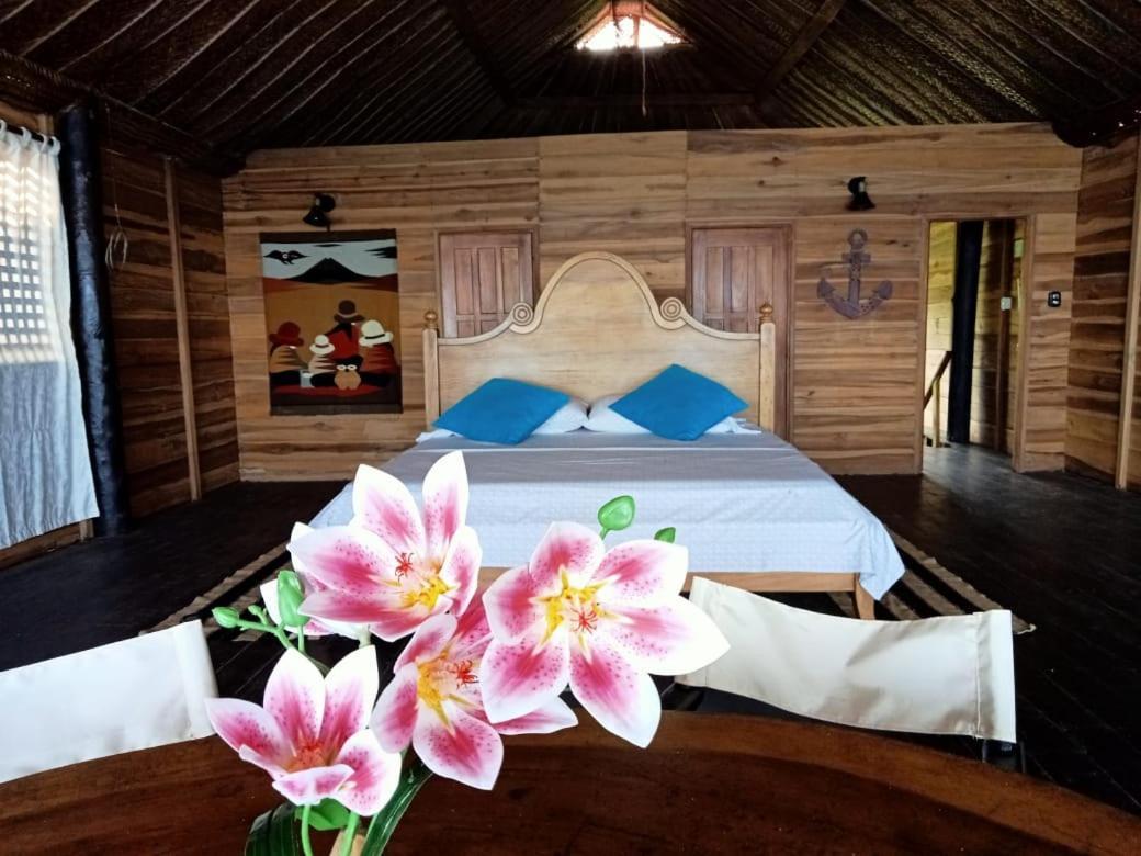 Hostal Velero Relax Guachaca Екстериор снимка
