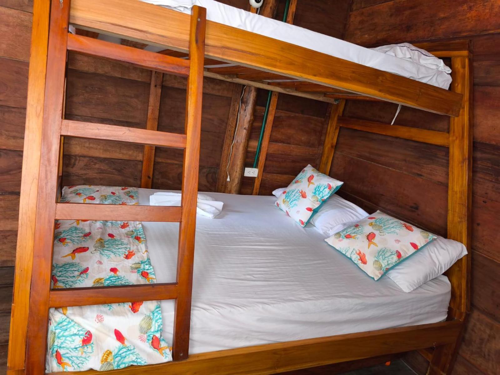 Hostal Velero Relax Guachaca Екстериор снимка